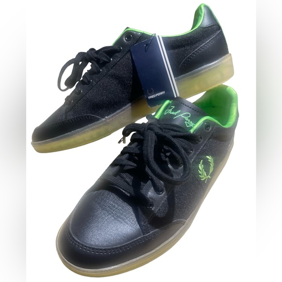 FRED PERRY Retro Tennis Sneakers Shoes B5260 102 Women’s Size 7 - Picture 3 of 7